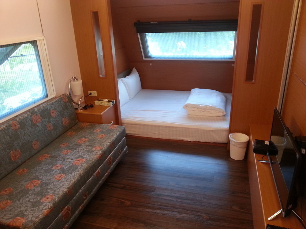Kenting Houbihu Camping Car B&B Longshui Exteriér fotografie